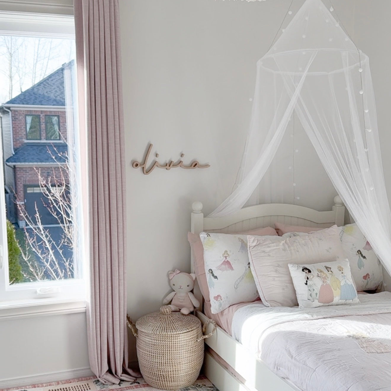 Blush Pinck